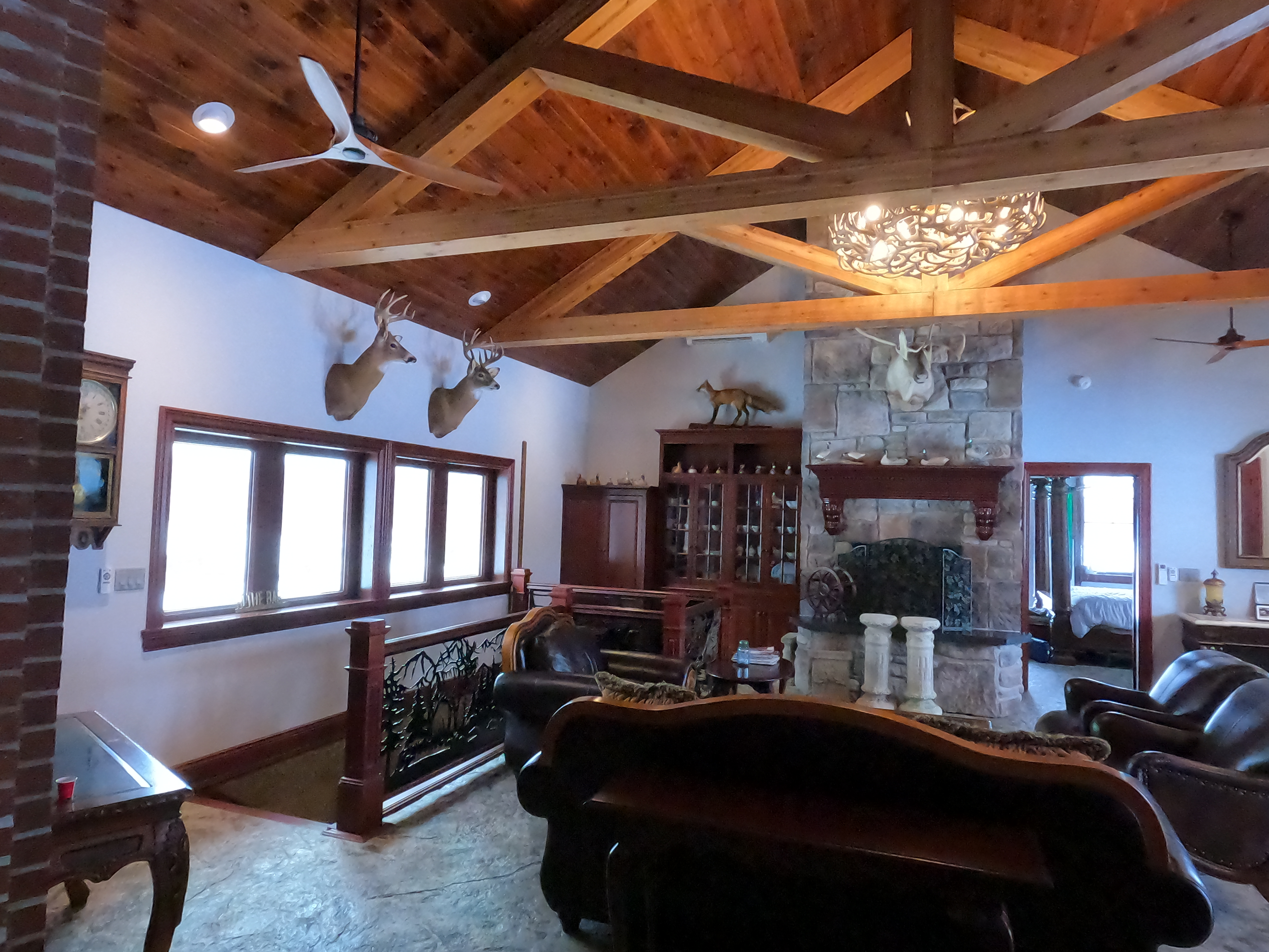Timber Frame Ceiling Beams